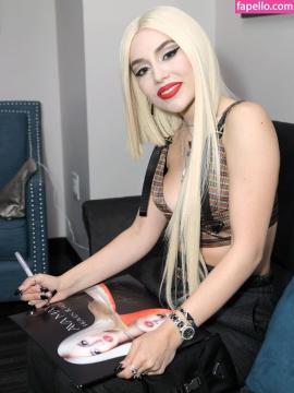 Ava Max / avamax / plharleyquinn Nude Leaks OnlyFans - Fapello — photo 453 of 2745