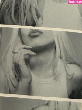 Ava Max / avamax / plharleyquinn Nude Leaks OnlyFans - Fapello — photo 454 of 2745