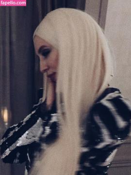 Ava Max / avamax / plharleyquinn Nude Leaks OnlyFans - Fapello — photo 459 of 2745