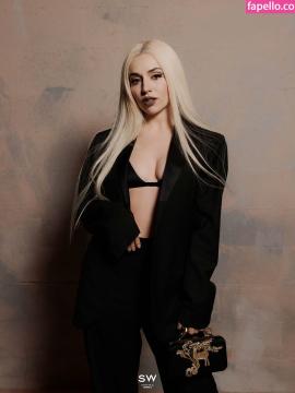 Ava Max / avamax / plharleyquinn Nude Leaks OnlyFans - Fapello — photo 484 of 2745
