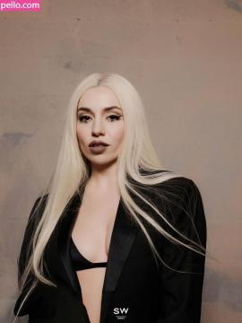 Ava Max / avamax / plharleyquinn Nude Leaks OnlyFans - Fapello — photo 485 of 2745