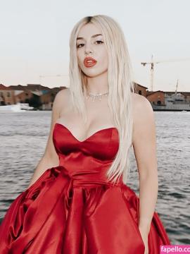 Ava Max / avamax / plharleyquinn Nude Leaks OnlyFans - Fapello — photo 574 of 2745