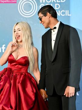 Ava Max / avamax / plharleyquinn Nude Leaks OnlyFans - Fapello — photo 578 of 2745