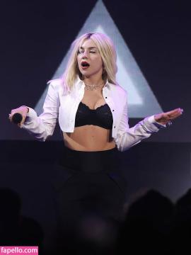 Ava Max / avamax / plharleyquinn Nude Leaks OnlyFans - Fapello — photo 585 of 2745