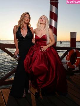 Ava Max / avamax / plharleyquinn Nude Leaks OnlyFans - Fapello — photo 630 of 2745
