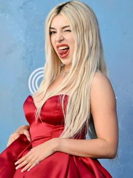 Ava Max / avamax / plharleyquinn Nude Leaks OnlyFans - Fapello — photo 647 of 2745