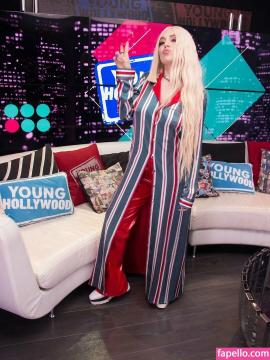 Ava Max / avamax / plharleyquinn Nude Leaks OnlyFans - Fapello — photo 699 of 2745