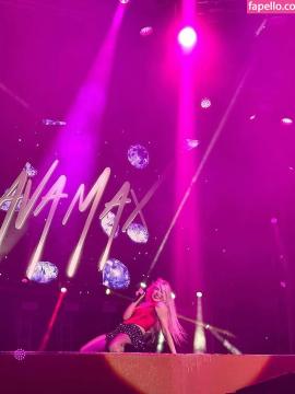 Ava Max / avamax / plharleyquinn Nude Leaks OnlyFans - Fapello — photo 735 of 2745
