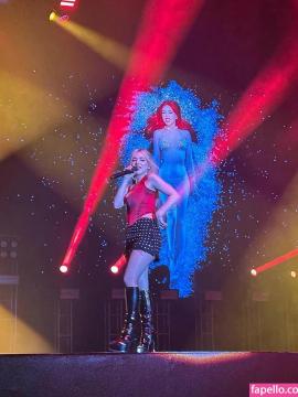 Ava Max / avamax / plharleyquinn Nude Leaks OnlyFans - Fapello — photo 737 of 2745