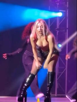 Ava Max / avamax / plharleyquinn Nude Leaks OnlyFans - Fapello — photo 749 of 2745