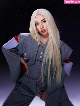 Ava Max / avamax / plharleyquinn Nude Leaks OnlyFans - Fapello — photo 799 of 2745
