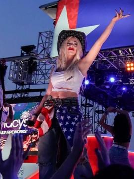 Ava Max / avamax / plharleyquinn Nude Leaks OnlyFans - Fapello — photo 825 of 2745