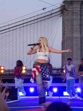 Ava Max / avamax / plharleyquinn Nude Leaks OnlyFans - Fapello — photo 832 of 2745