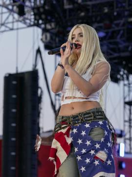 Ava Max / avamax / plharleyquinn Nude Leaks OnlyFans - Fapello — photo 839 of 2745
