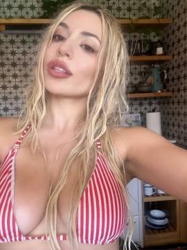 Ava Max / avamax / plharleyquinn Nude Leaks OnlyFans - Fapello — photo 851 of 2745