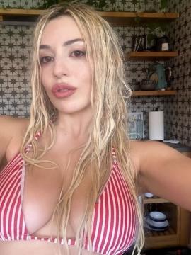 Ava Max / avamax / plharleyquinn Nude Leaks OnlyFans - Fapello — photo 852 of 2745