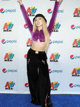 Ava Max / avamax / plharleyquinn Nude Leaks OnlyFans - Fapello — photo 900 of 2745