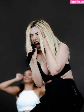 Ava Max / avamax / plharleyquinn Nude Leaks OnlyFans - Fapello — photo 999 of 2745