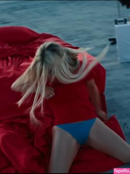 Ava Max / avamax / plharleyquinn Nude Leaks OnlyFans - Fapello — photo 1031 of 2745