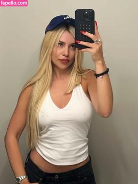 Ava Max / avamax / plharleyquinn Nude Leaks OnlyFans - Fapello — photo 1051 of 2745