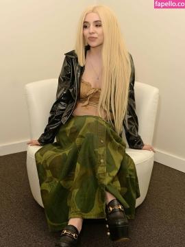 Ava Max / avamax / plharleyquinn Nude Leaks OnlyFans - Fapello — photo 1071 of 2745