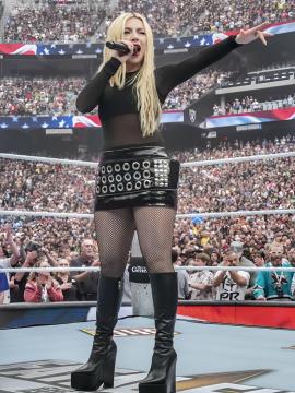 Ava Max / avamax / plharleyquinn Nude Leaks OnlyFans - Fapello — photo 1122 of 2745