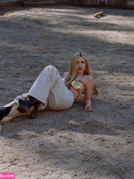 Ava Max / avamax / plharleyquinn Nude Leaks OnlyFans - Fapello — photo 1157 of 2745