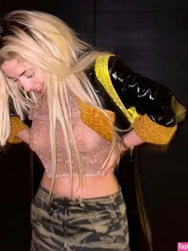 Ava Max / avamax / plharleyquinn Nude Leaks OnlyFans - Fapello — photo 1190 of 2745