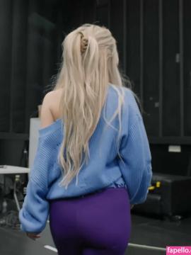 Ava Max / avamax / plharleyquinn Nude Leaks OnlyFans - Fapello — photo 1220 of 2745