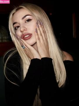 Ava Max / avamax / plharleyquinn Nude Leaks OnlyFans - Fapello — photo 1299 of 2745