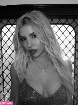 Ava Max / avamax / plharleyquinn Nude Leaks OnlyFans - Fapello — photo 1335 of 2745