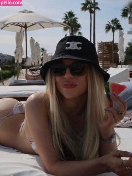 Ava Max / avamax / plharleyquinn Nude Leaks OnlyFans - Fapello — photo 1381 of 2745