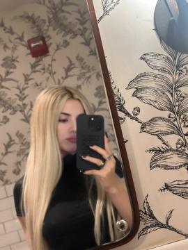 Ava Max / avamax / plharleyquinn Nude Leaks OnlyFans - Fapello — photo 1389 of 2745