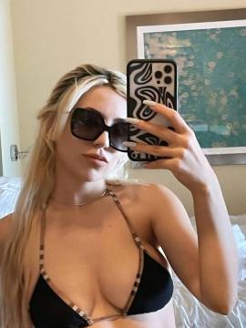 Ava Max / avamax / plharleyquinn Nude Leaks OnlyFans - Fapello — photo 1471 of 2745
