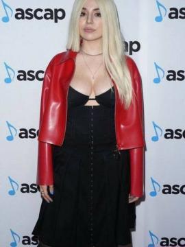 Ava Max / avamax / plharleyquinn Nude Leaks OnlyFans - Fapello — photo 1474 of 2745