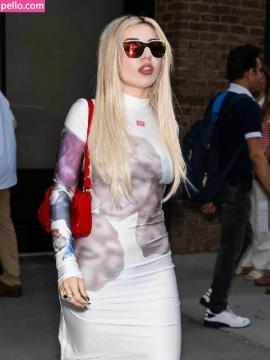 Ava Max / avamax / plharleyquinn Nude Leaks OnlyFans - Fapello — photo 1501 of 2745