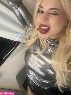 Ava Max / avamax / plharleyquinn Nude Leaks OnlyFans - Fapello — photo 1538 of 2745