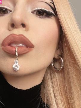 Ava Max / avamax / plharleyquinn Nude Leaks OnlyFans - Fapello — photo 1622 of 2745