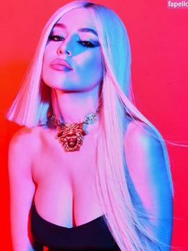 Ava Max / avamax / plharleyquinn Nude Leaks OnlyFans - Fapello — photo 1720 of 2745