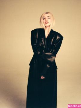 Ava Max / avamax / plharleyquinn Nude Leaks OnlyFans - Fapello — photo 1863 of 2745