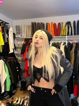 Ava Max / avamax / plharleyquinn Nude Leaks OnlyFans - Fapello — photo 1867 of 2745