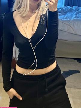 Ava Max / avamax / plharleyquinn Nude Leaks OnlyFans - Fapello — photo 1942 of 2745