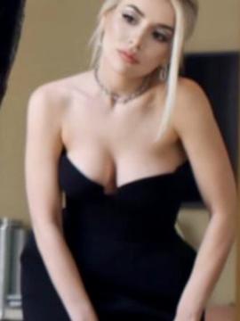 Ava Max / avamax / plharleyquinn Nude Leaks OnlyFans - Fapello — photo 2024 of 2745