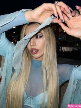 Ava Max / avamax / plharleyquinn Nude Leaks OnlyFans - Fapello — photo 2118 of 2745