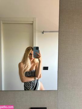 Ava Max / avamax / plharleyquinn Nude Leaks OnlyFans - Fapello — photo 2165 of 2745