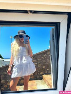 Ava Max / avamax / plharleyquinn Nude Leaks OnlyFans - Fapello — photo 2166 of 2745