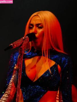 Ava Max / avamax / plharleyquinn Nude Leaks OnlyFans - Fapello — photo 2224 of 2745