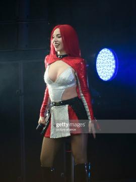 Ava Max / avamax / plharleyquinn Nude Leaks OnlyFans - Fapello — photo 2237 of 2745