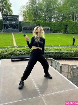 Ava Max / avamax / plharleyquinn Nude Leaks OnlyFans - Fapello — photo 2240 of 2745