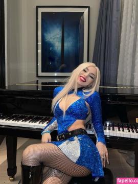 Ava Max / avamax / plharleyquinn Nude Leaks OnlyFans - Fapello — photo 2252 of 2745